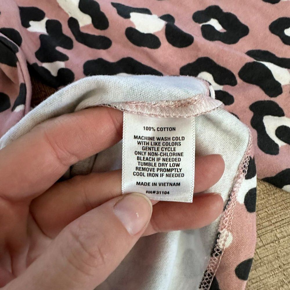 Kim Rogers perfectly soft three quarter sleeve pink leopard crew neck top women' - Picture 11 of 11